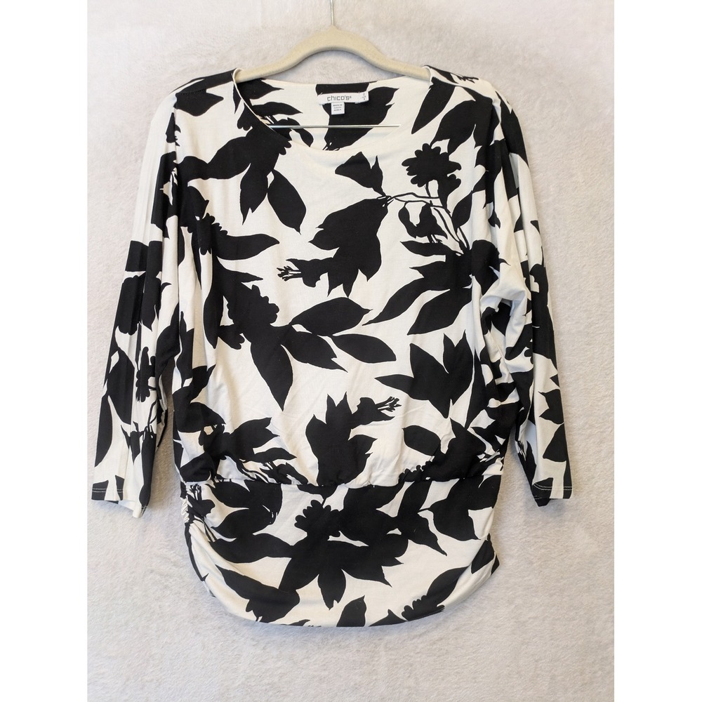 Chico's Blouse Women's 0 S Black White Floral Ruched Hem 3/4 Sleeve Boat Neck